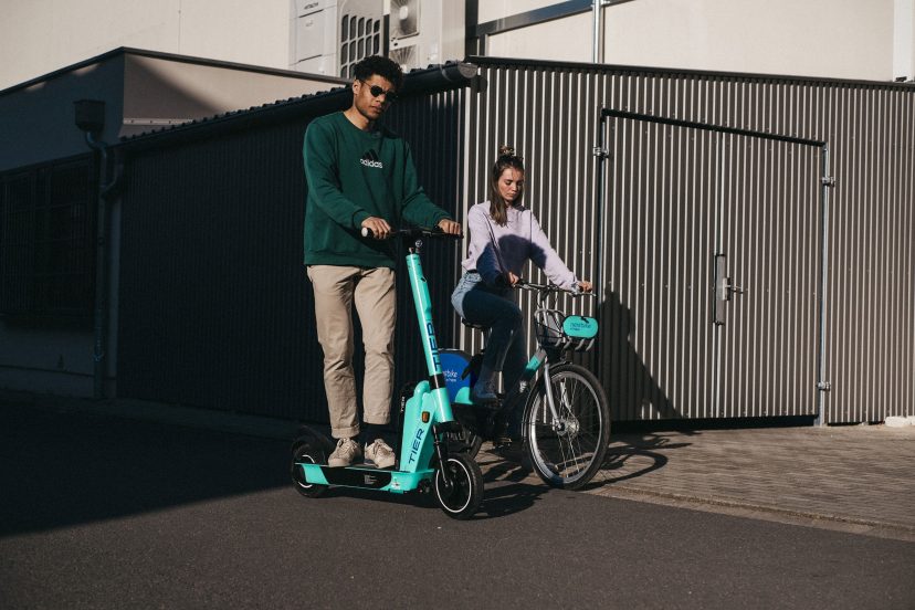 electric bikes vs electric scooters