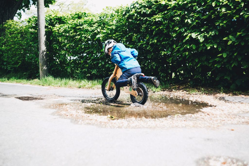 Revolutionize Your Child's Ride with an Electric Balance Bike - Scooter ...