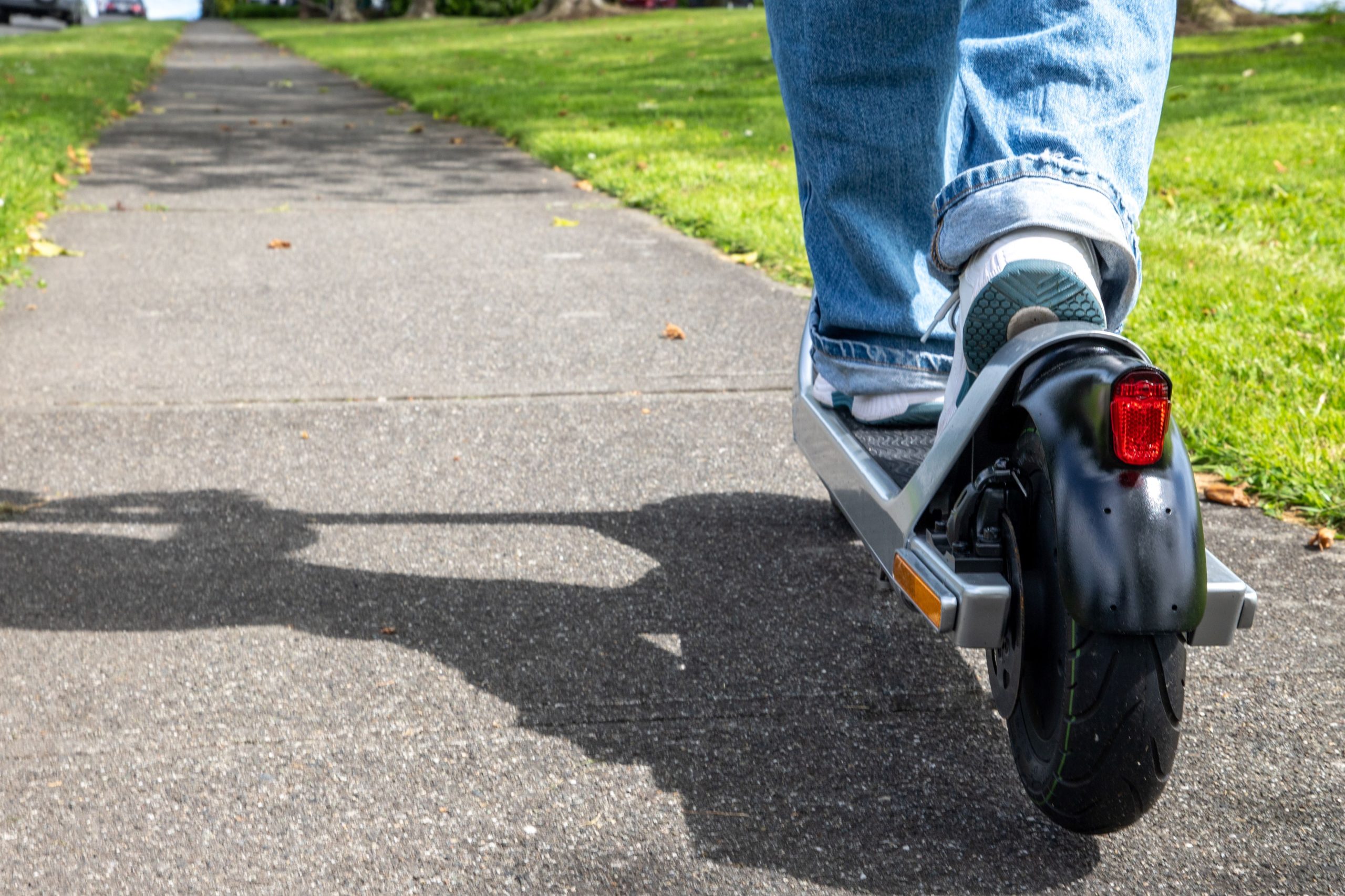 Bugatti Electric Scooter - Scooter Trendz