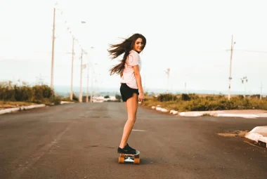 Mini Skateboarding