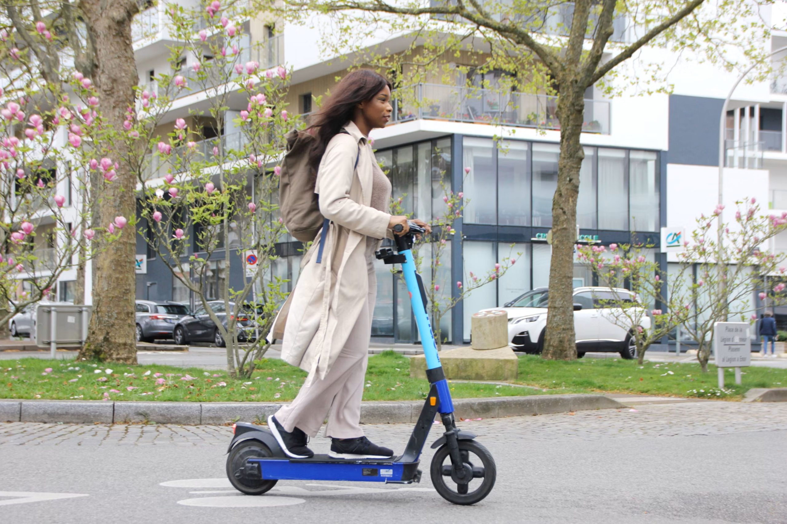 MicroGo M5 Electric Scooter: Navigate the City in Style - Scooter Trendz