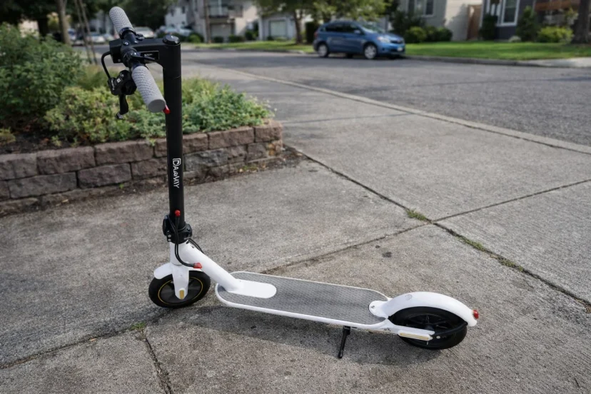 Qlaway Electric Scooter